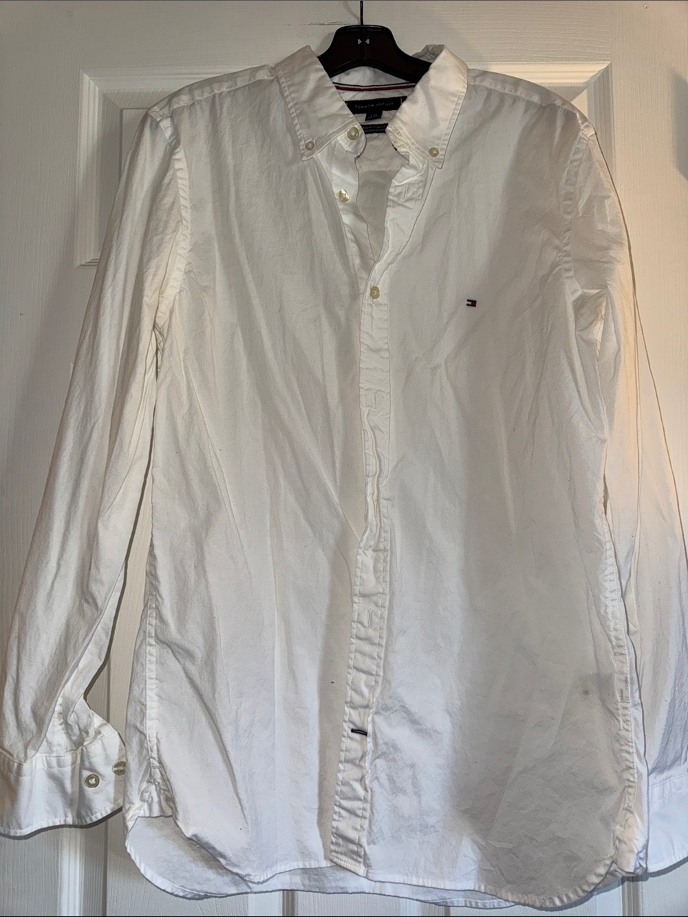 Tommy Hilfiger White Long-Sleeve Button-Down Dress Shirt